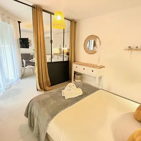 Apartment Le Quartz Tresum In A Modern Near The Garage Included Annecy
