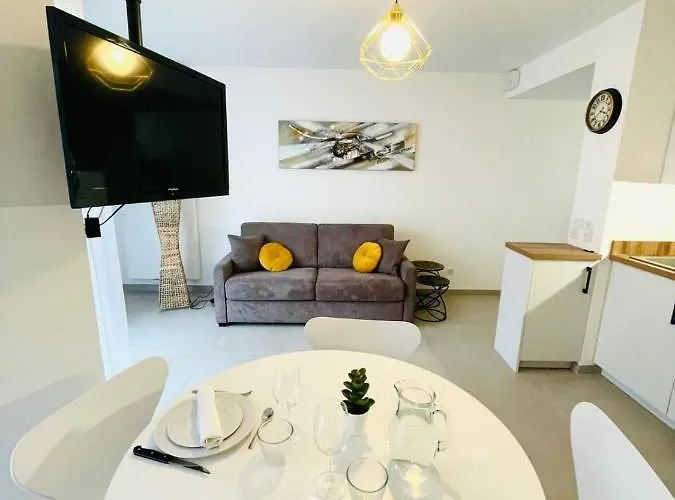 Appartement Le Quartz Tresum In A Modern Near The Garage Included Annecy
